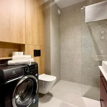 Apartamento Cozy Szeligowska With Free Parking Varsóvia